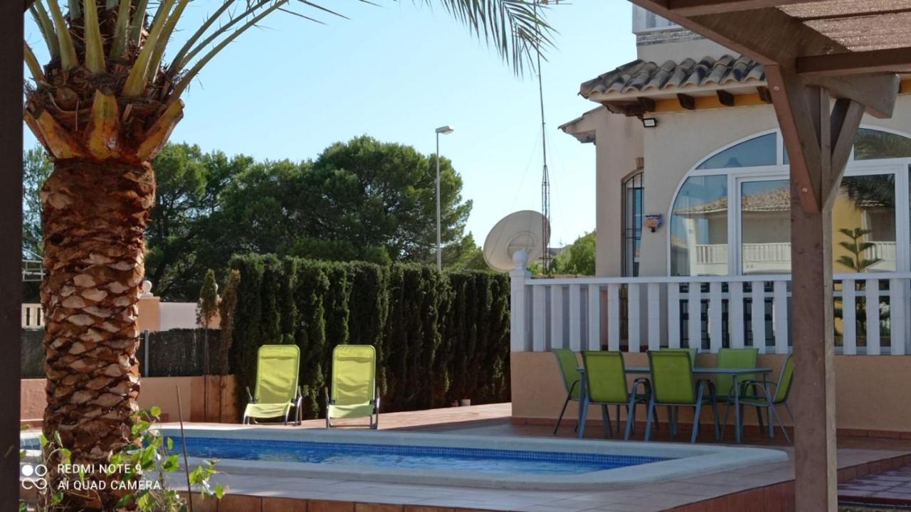 אוריהואלה Los Dolses Don Juan,Villa Avec Piscine Privee מראה חיצוני תמונה